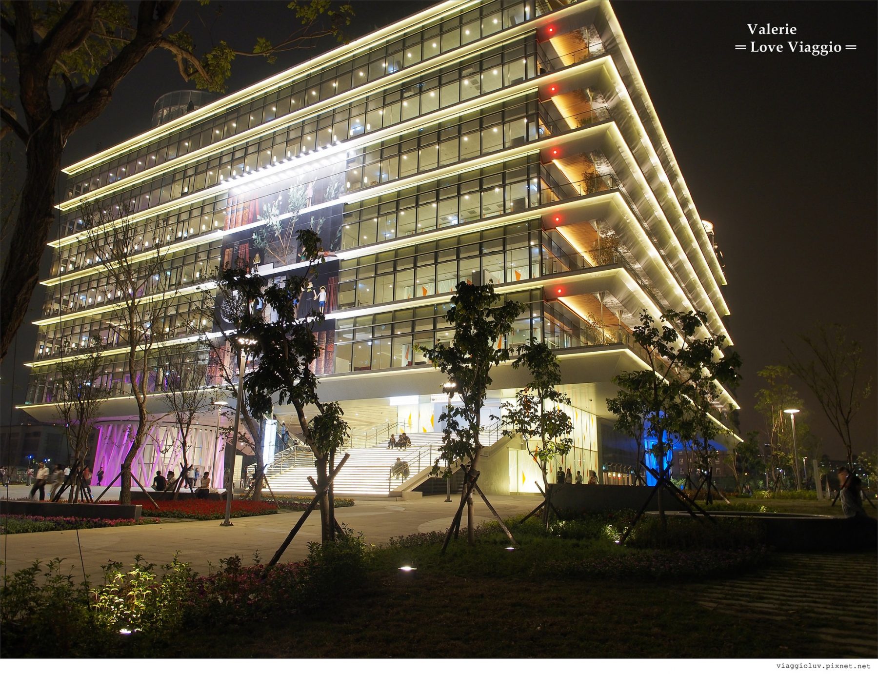 圖書館,綠建築,高雄圖書總館,高雄圖書館總館,高雄市立圖書館總館 @薇樂莉 - 旅行.生活.攝影